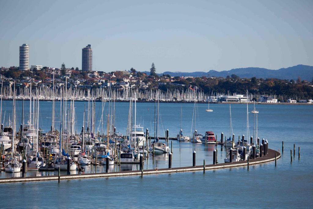 Vr Takapuna Auckland Exterior photo Hobart, Tasmania