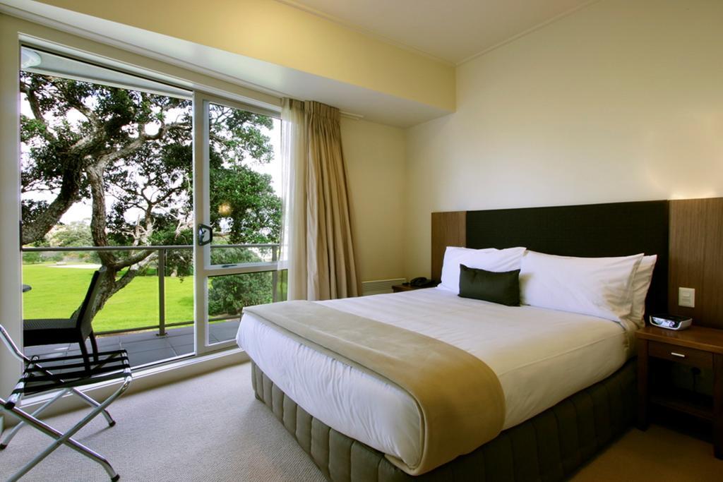 Vr Takapuna Auckland Exterior photo A bedroom at the hotel