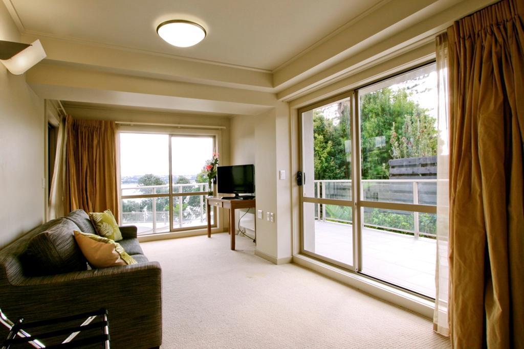 Vr Takapuna Auckland Exterior photo A typical apartment at the retirement village