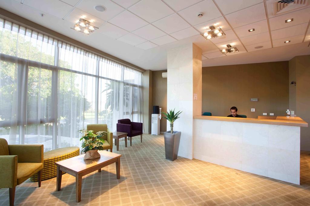 Vr Takapuna Auckland Exterior photo Reception area